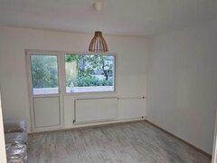 Drumul Taberei, Compozitorilor